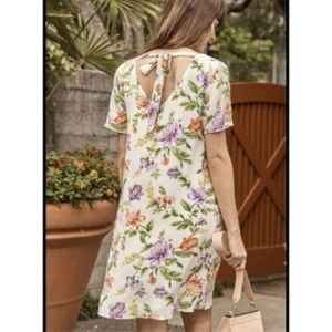 Amour Vert Carla Dress in Marais Floral Print - 100% Silk Shift Dress Size L